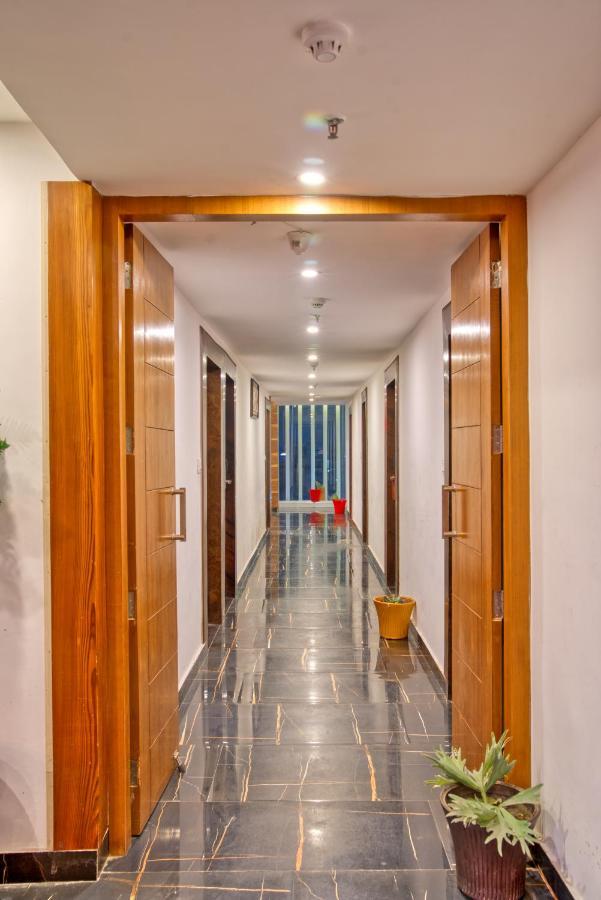Height View Residency Hotel Дехрадун Екстериор снимка